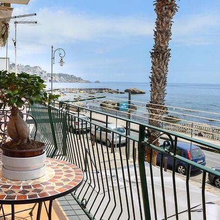 Ferienwohnung Sun Sea House Taormina Giardini-Naxos Exterior foto