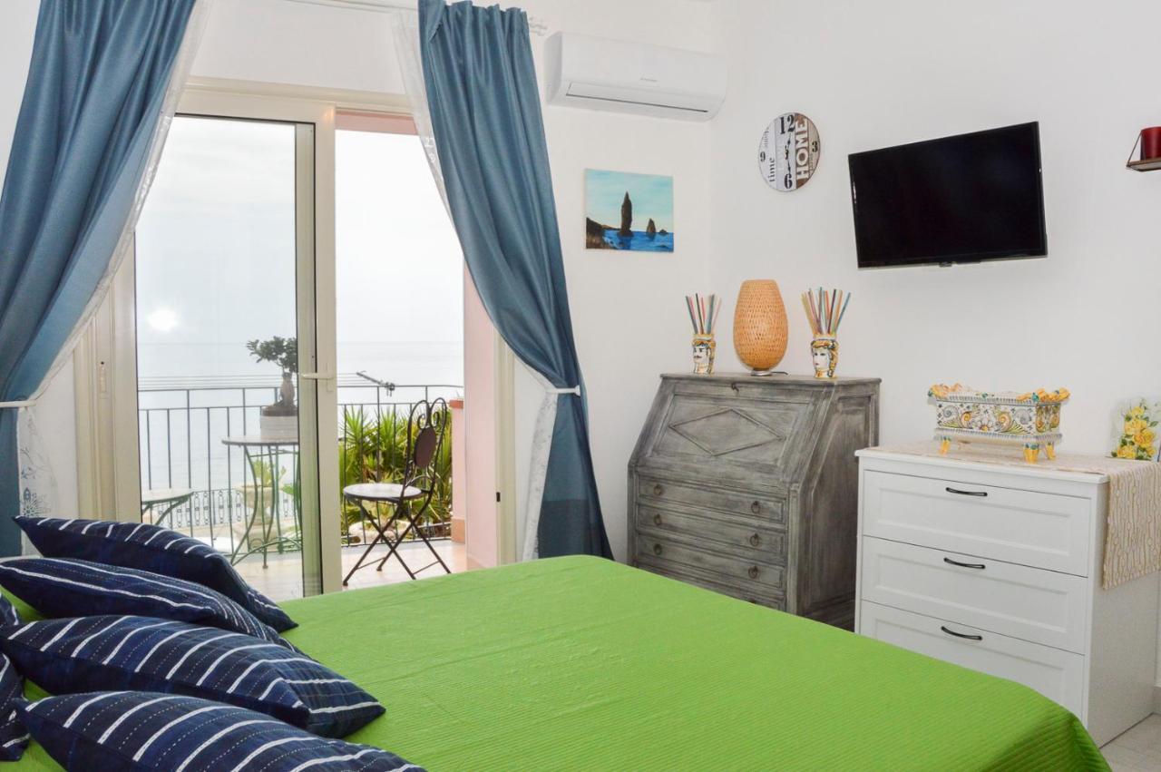 Ferienwohnung Sun Sea House Taormina Giardini-Naxos Exterior foto