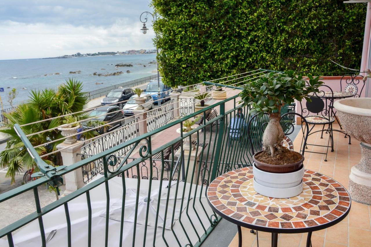 Ferienwohnung Sun Sea House Taormina Giardini-Naxos Exterior foto