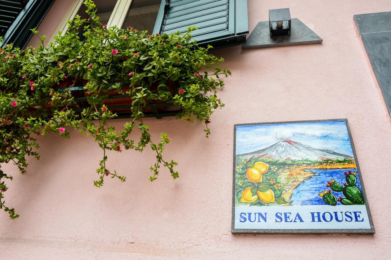 Ferienwohnung Sun Sea House Taormina Giardini-Naxos Exterior foto